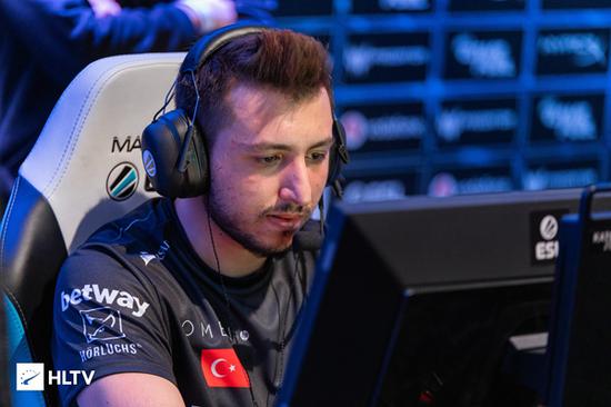 2025全球电竞大会盛大召开 上海静安引领电竞新潮流